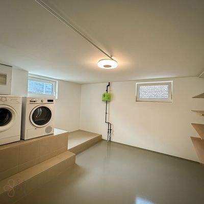 266D8513-33B3-486C-9860-780A777744D5