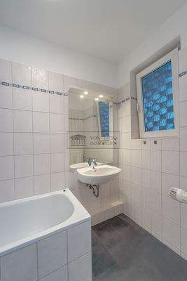 Wohlfühlen im Tageslichtbad 