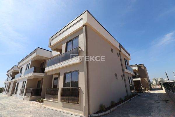 1, 2, and 3-Bedroom Duplex Apartments in Antalya Altıntaş