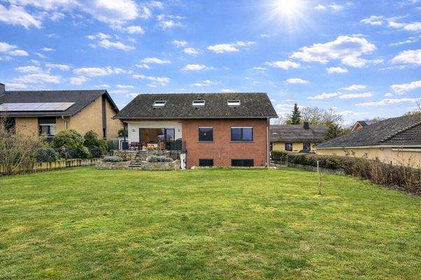 Blick aus dem Garten