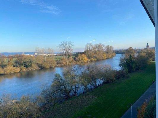 Blick Richtung  Basilika