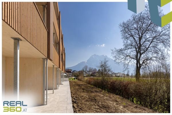 Terrassen mit Blick auf den Traunstein