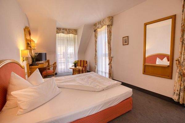 Wohnen auf Zeit Kurzzeitmiete Gerlingen Stuttgart bei urbanbnb (4).jpg