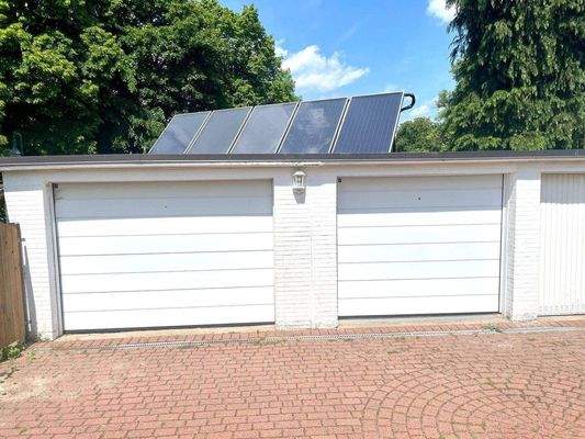 Garagen mit Solaranlage
