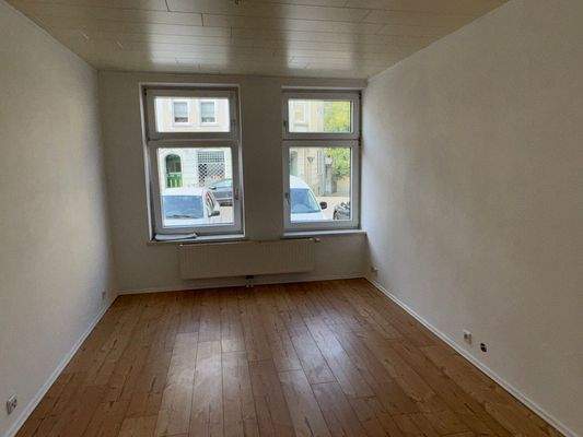 Ein Raum Wohnung EG.jpeg