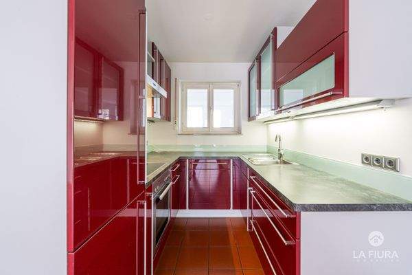 Küche inkl. Geräte