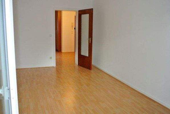 Wohnraum mit Laminatböden