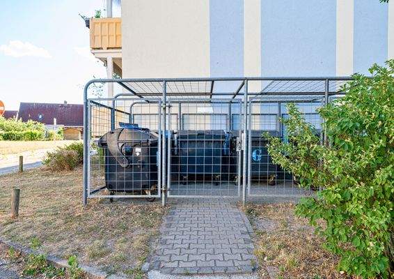 Mülltonnen-Stellplatz