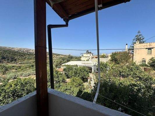 Kreta, Amnatos: Traditionelles Landhaus zu verkaufen