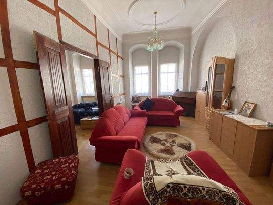 Wohnzimmer im 2. OG (2).jpg