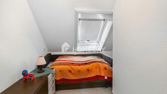 1. OG Schlafzimmer 4 1