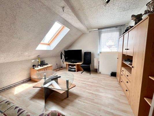 2025-3361-Kinderzimmer im Dachgeschoss