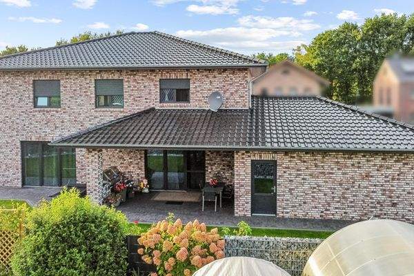 Außenansicht Gartenseite