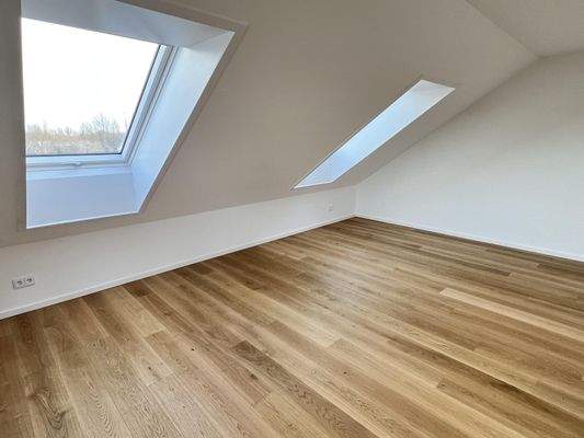 Zimmer im Spitzboden