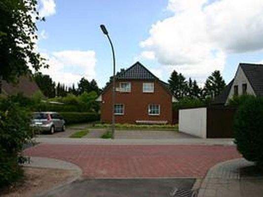 Parkplätze direkt vor dem Haus