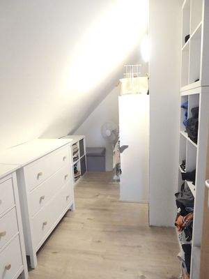 Begehbarer Kleiderschrank OG