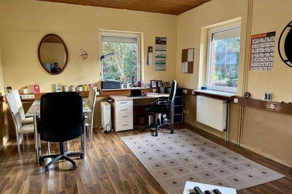 Wohnzimmer 1.2 Nebegebäude