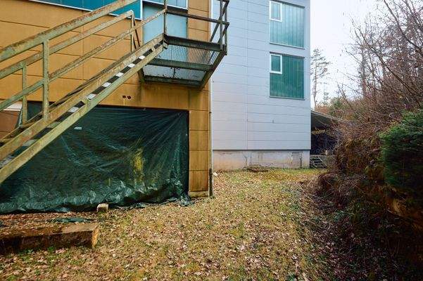 Halle 5 Zugang von Außen 