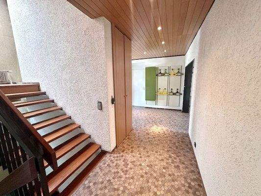 Treppenaufgang zum OG