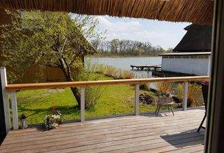 Terrasse mit Seeblick