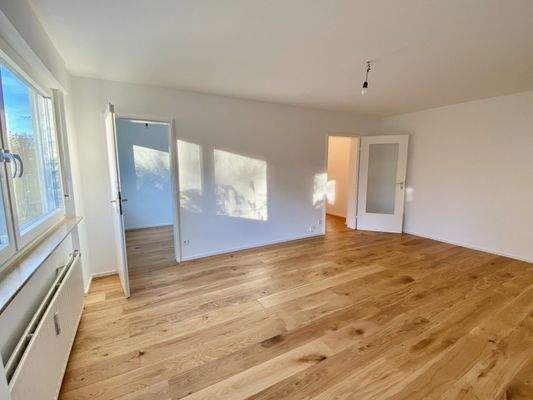 Wohnzimmer Richtung Eingang