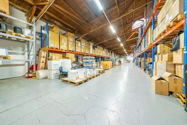 Lagerhalle (Gebäude 2)