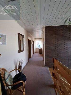 25 Flur Whg. 3 OG Haus II