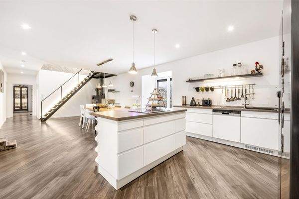 Inselküche OG (Maisonettewohnung)