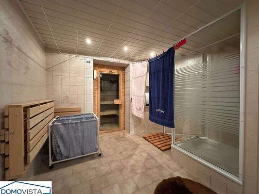 25. Keller Bad mit Sauna