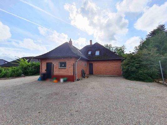 Bereich hinter dem Haus