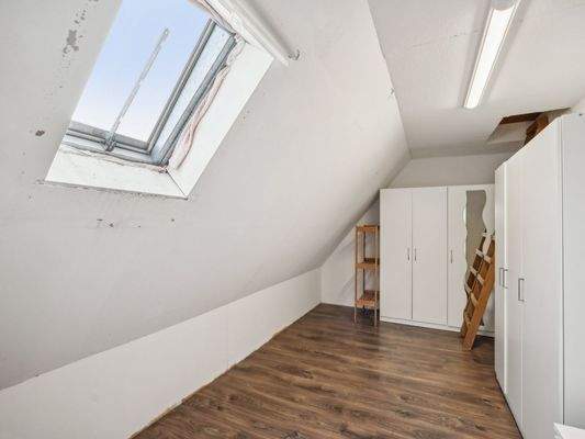 Ankleidezimmer Dachgeschoss