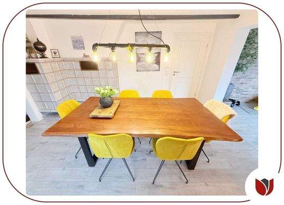 Stilvoll modernisiert mit historischem Charakter