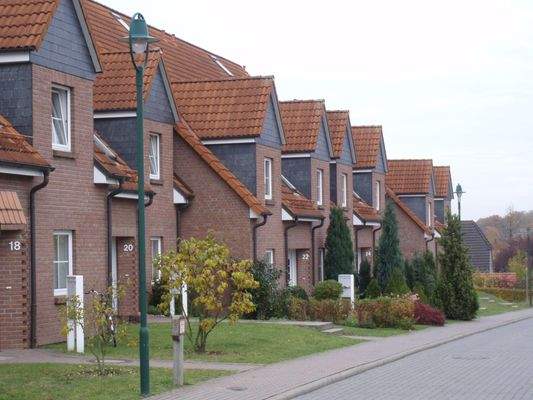 Mölln, Lützower Straße 18-28