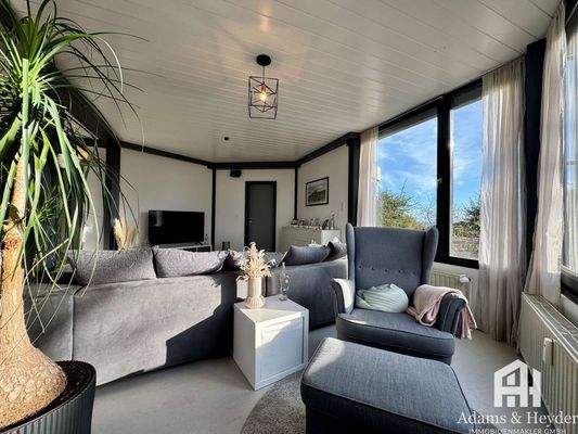 OG Einliegerwohnung Wohnzimmer