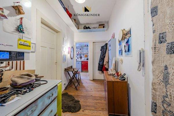 Flur Zugang Küche / Bad / sep. WC