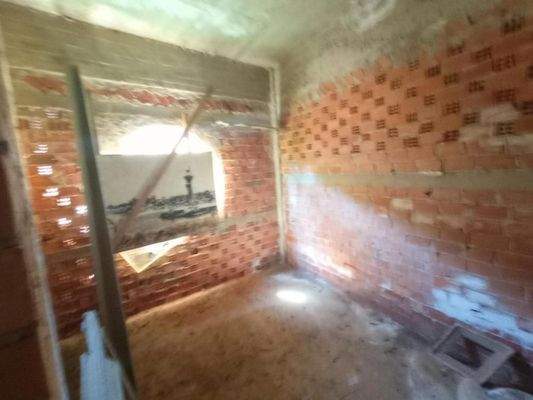 Kreta, Neapoli: Großes Steinhaus mit unvollendetem Gästehaus, Olivenhain und Garten zu verkaufen