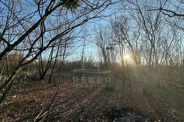 Grundstück für Ihr persönliches Paradies in Malinska