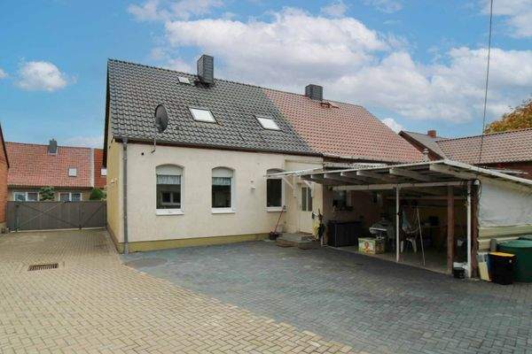 Außenansicht (Innenhof)