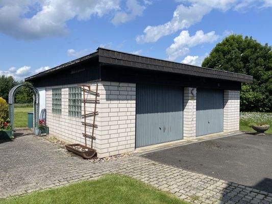 Doppelgarage