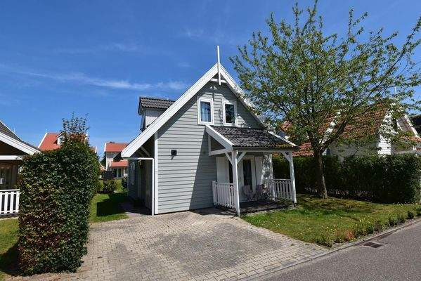 Exklusives-Ferienhaus-am-Grevelinger-Meer-Summio-Park-Aquadelta-Bruinisse002