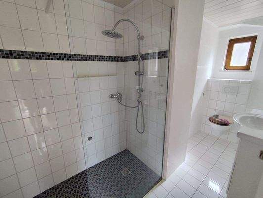 Bad Einliegerwohnung