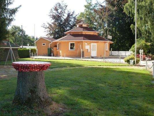 Kernfläche 1/  Blockhausgastro