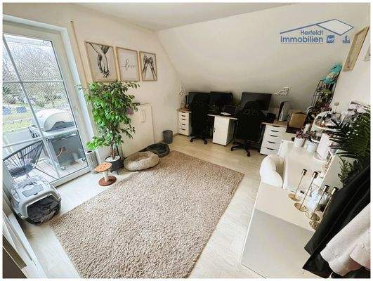 Schlafzimmer/Kind/Gast/Büro