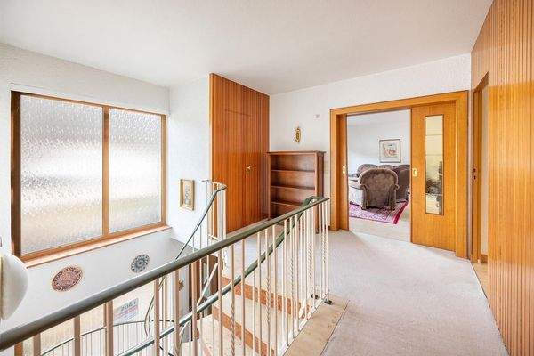 EG: Diele, Treppenhaus