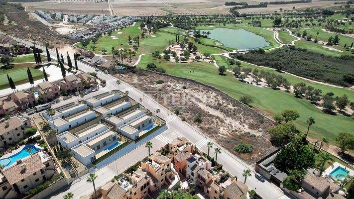 Single-Storey Villas in Vistabella Golf Algorfa