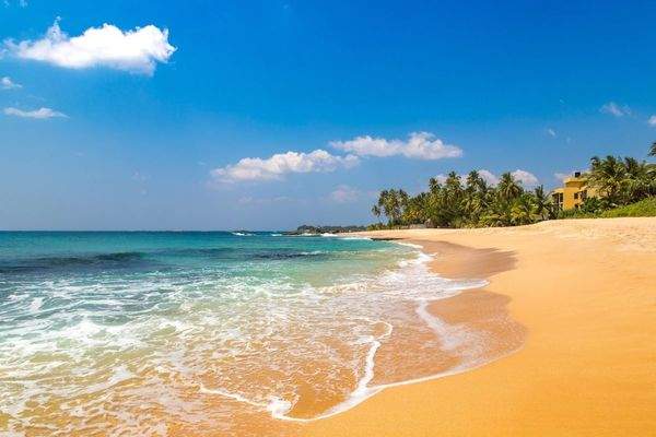 6 Dalawella Beach looking West - Kristall Spaces p