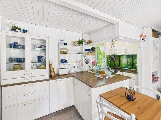 offene Küche und Essbereich