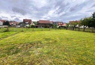 Baugrundstück Wohngebiet.jpg