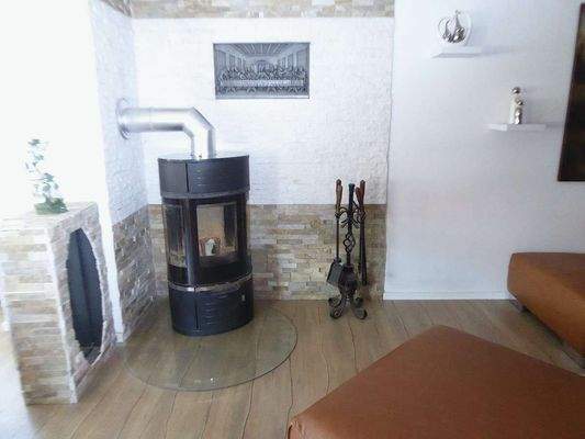 Kaminofen im Wohnzimmer