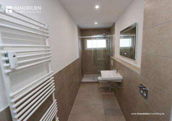 ETW2607 ・Modernes Duschbad